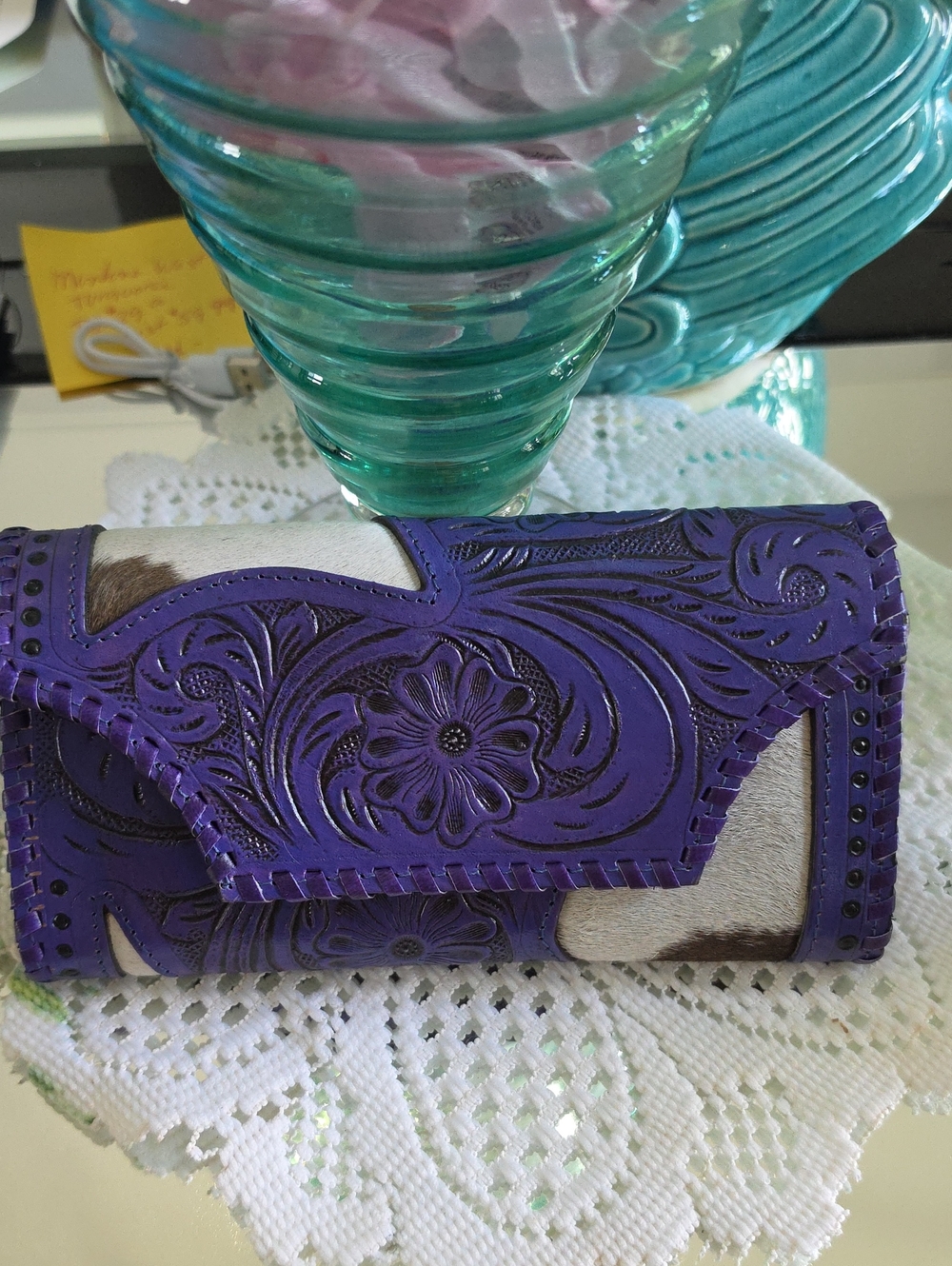 Gorgeous WRANGLER Purple Tooled Leather Crossbody Clutch with Cow Hide Accent